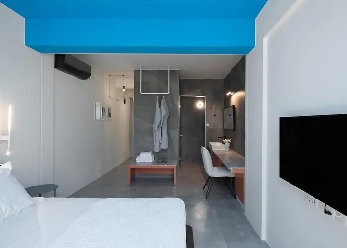 Apartahotel Adrop Pool