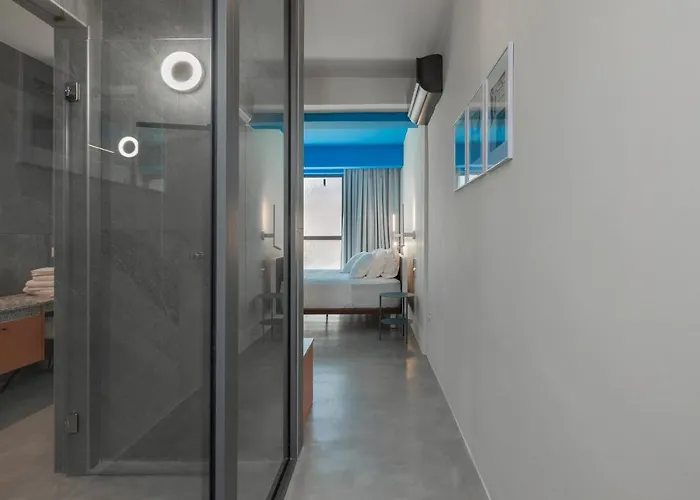 Adrop Pool Aparthotel Paphos