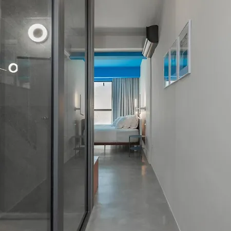 Adrop Pool 公寓式酒店 Paphos